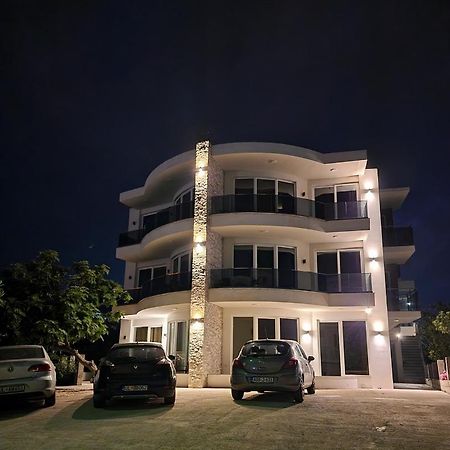M&H Apartments อุลซิน ภายนอก รูปภาพ