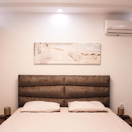 M&H Apartments อุลซิน ภายนอก รูปภาพ