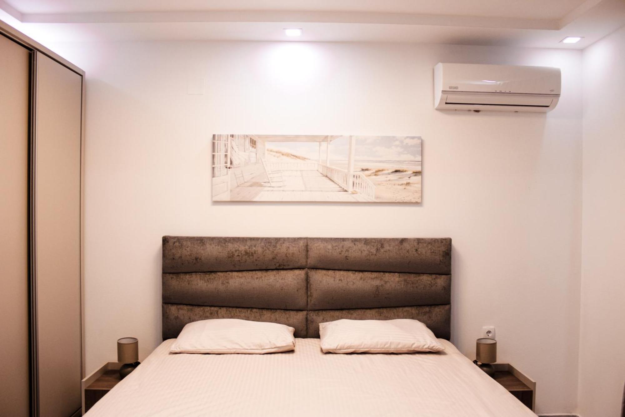 M&H Apartments อุลซิน ภายนอก รูปภาพ