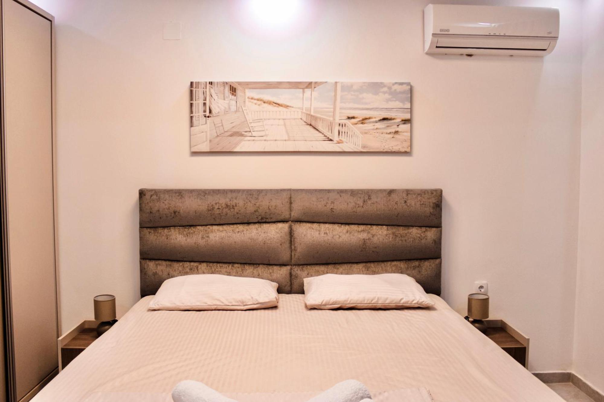 M&H Apartments อุลซิน ภายนอก รูปภาพ