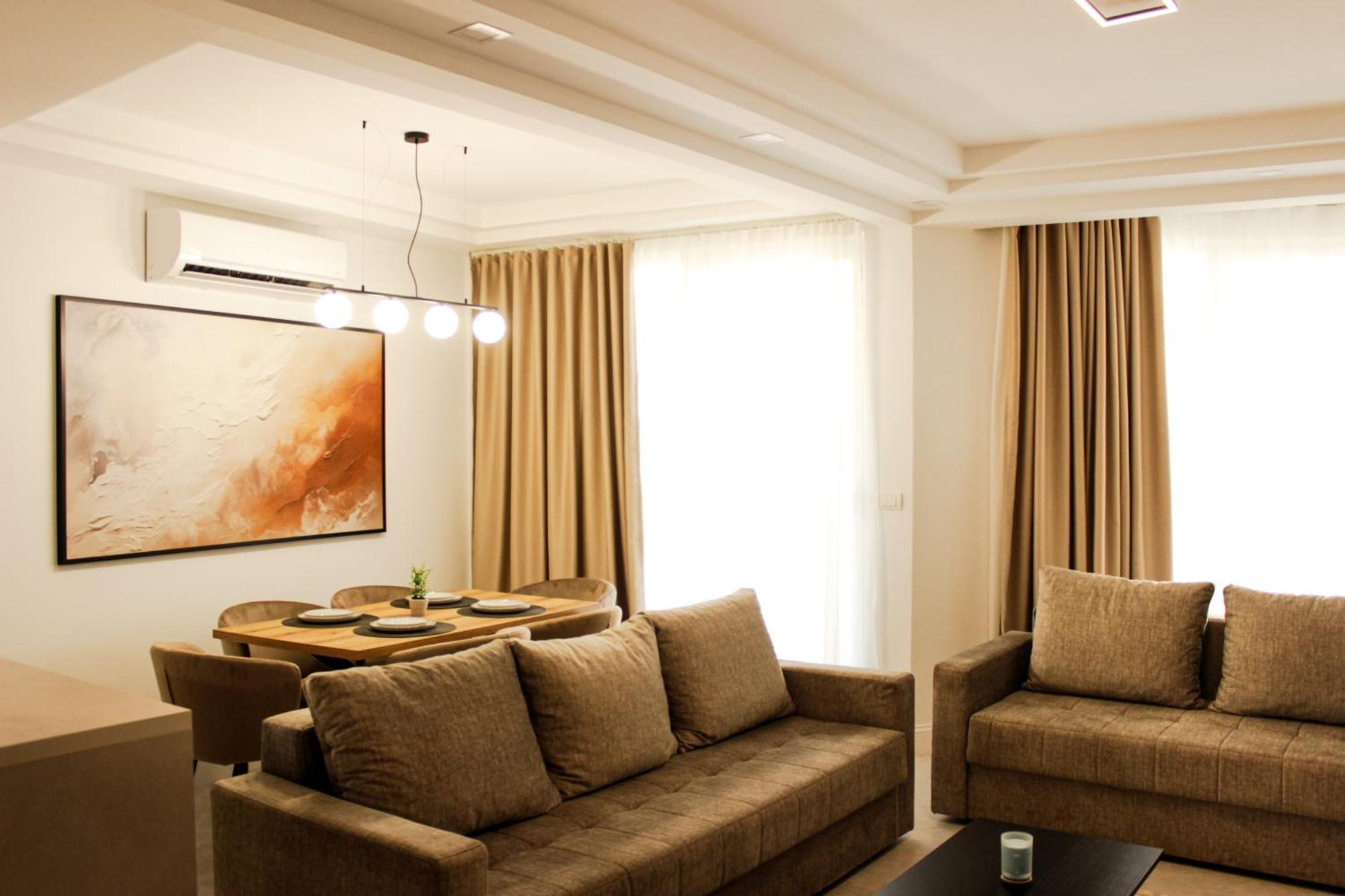 M&H Apartments อุลซิน ภายนอก รูปภาพ