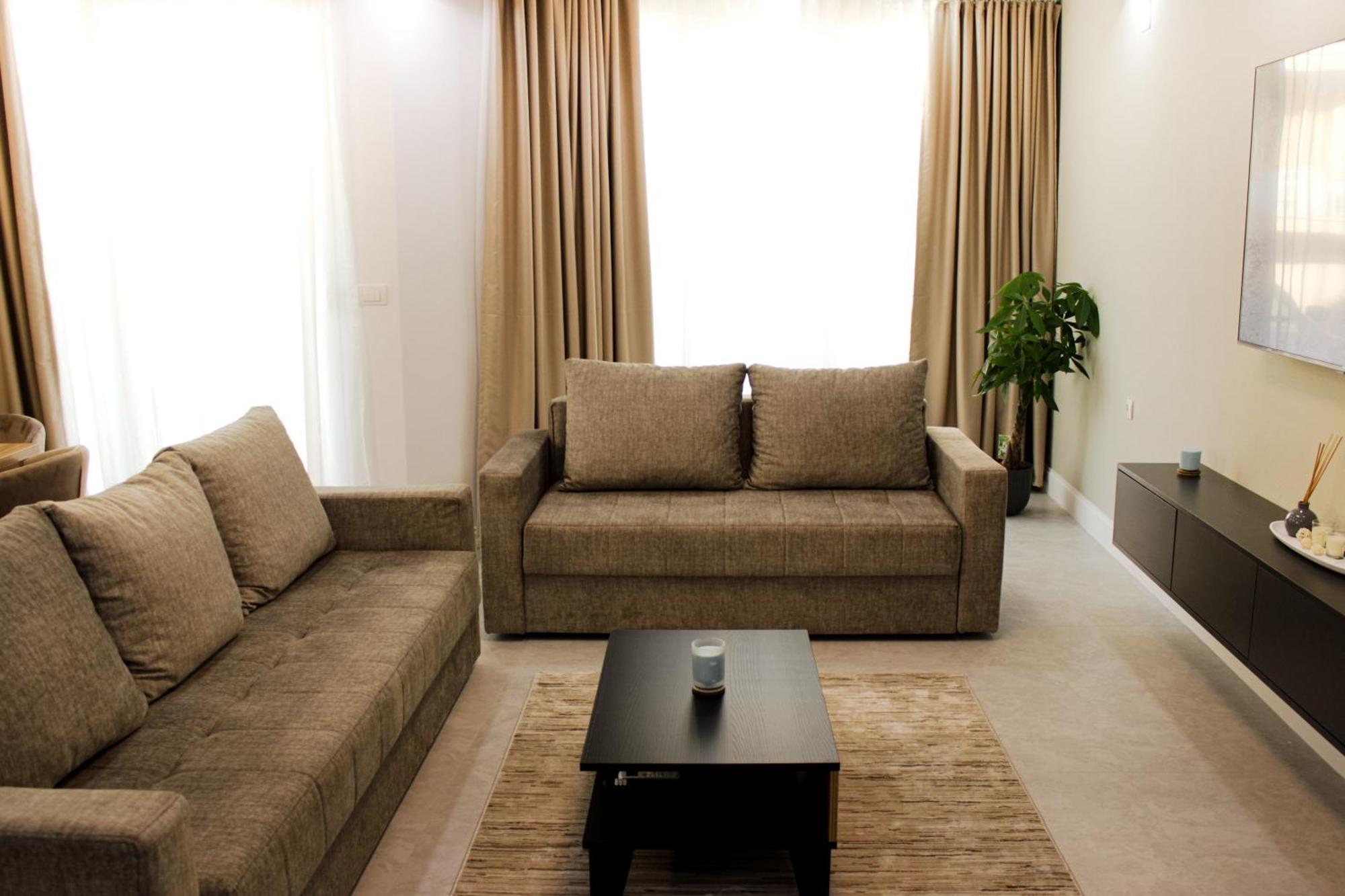 M&H Apartments อุลซิน ภายนอก รูปภาพ